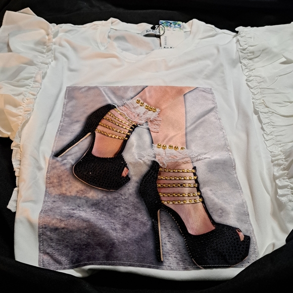 Ruffles & Heels Top Size 3X - Picture 9 of 9